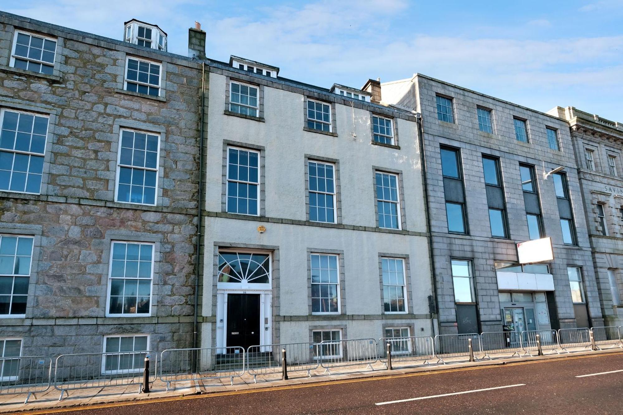One Of A Kind Historic 3 Bedroom Apartment Aberdeen Exterior photo